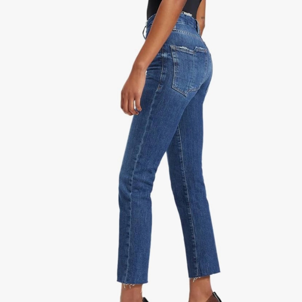 Good American Good Straight Split Pockets Women's Jeans - Picture 4 of 14